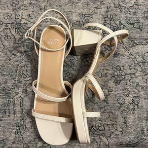 Crown and Ivy Nude Wedges